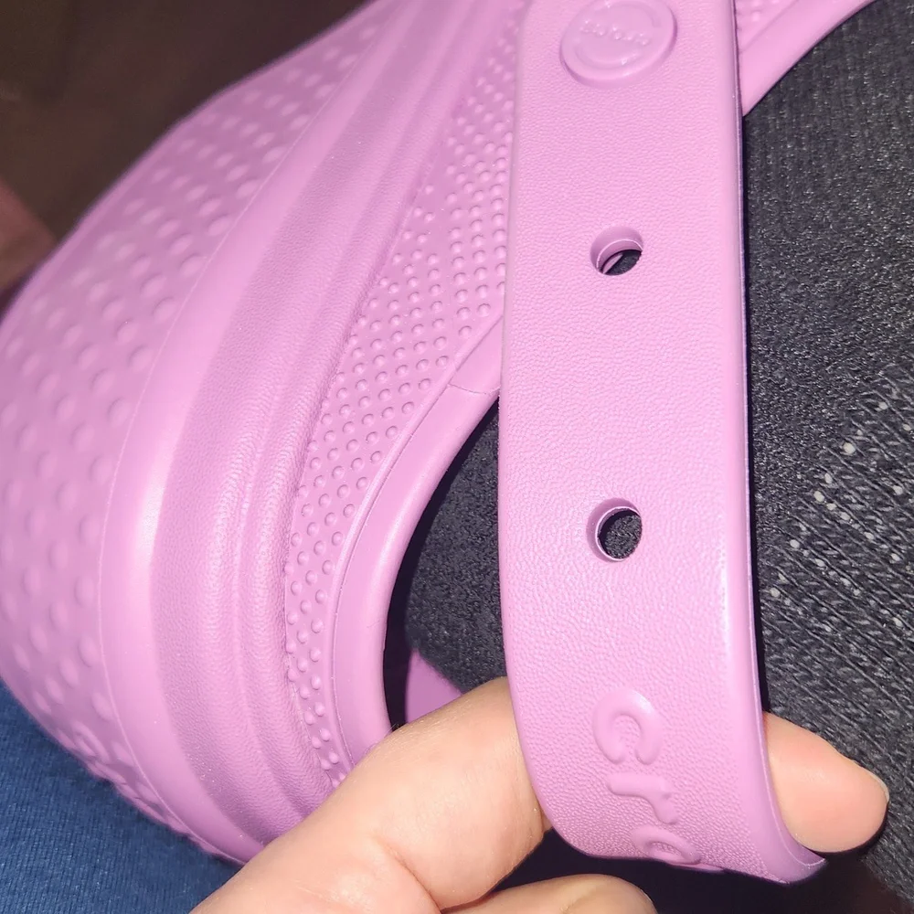 New Crocs Stomp Clog | Bubble Glitter Color | Sz 11W/9M - Picture 6 of 7